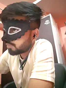 soniriyaa010101 online show from 18, 3, 2026