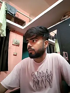 soniriyaa010101 online show from 29, 4, 2026