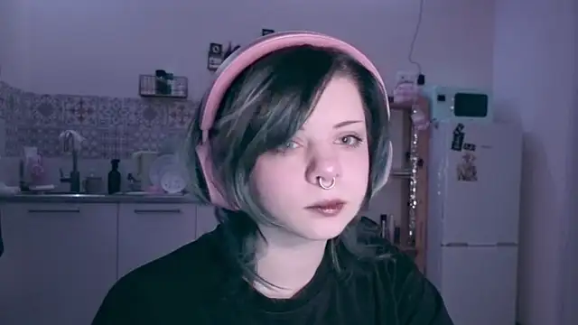 Snapshot of Alice_Zev chatting on 24, 3, 2026 Alice Zev online show from 24, 3, 2026