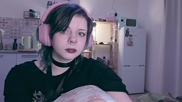 Snapshot of Alice_Zev chatting on 26, 3, 2026 Alice Zev online show from 26, 3, 2026