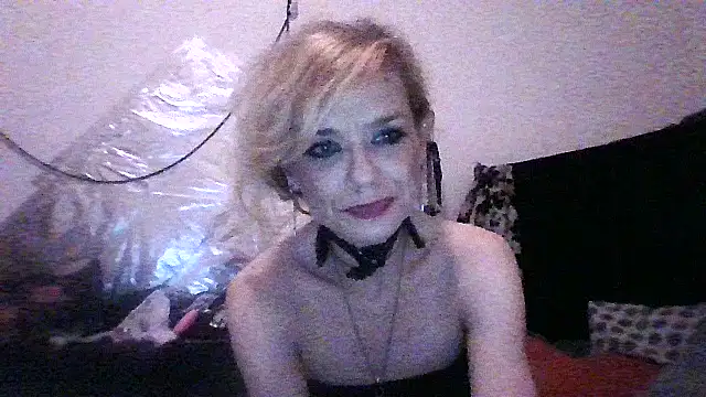 Snapshot of czech_slut_whore_wife chatting on 31, 10, 2025 czech slut whore wife online show from 31, 10, 2025