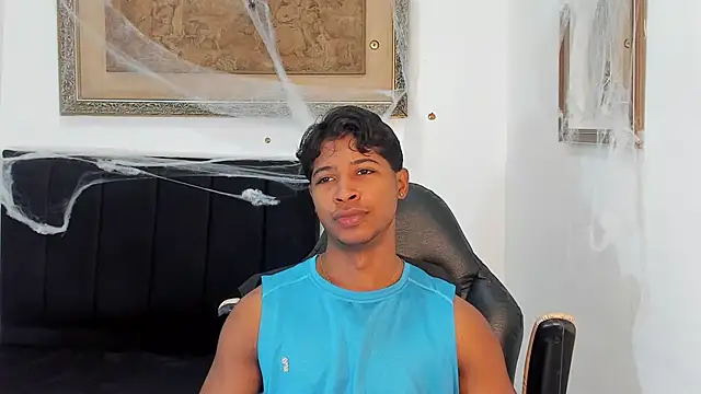 Snapshot of cassian_gold chatting on 16, 10, 2025 cassian gold online show from 16, 10, 2025