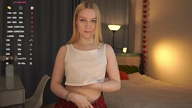 KrishnaSimmons online show from 4, 10, 2025