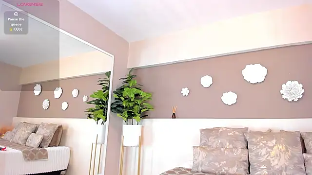 VictoriaShelby online show from 13, 10, 2025