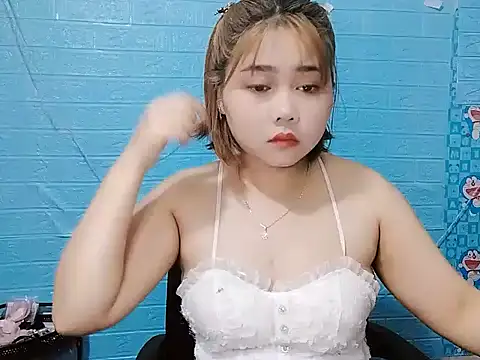 Nhan7868 online show from 4, 10, 2025