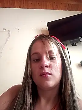 Snapshot of KarinaHansell chatting on 23, 9, 2025 KarinaHansell online show from 23, 9, 2025