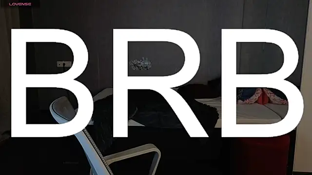 Snapshot of LouieEvans chatting on 2, 10, 2025 LouieEvans online show from 2, 10, 2025