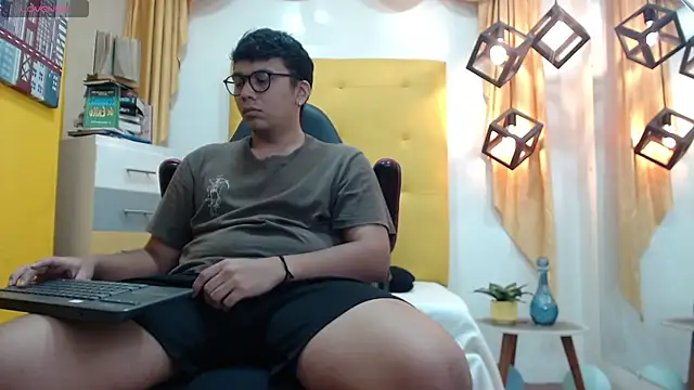 Snapshot of titanxero chatting on 16, 9, 2025 titanxero online show from 16, 9, 2025