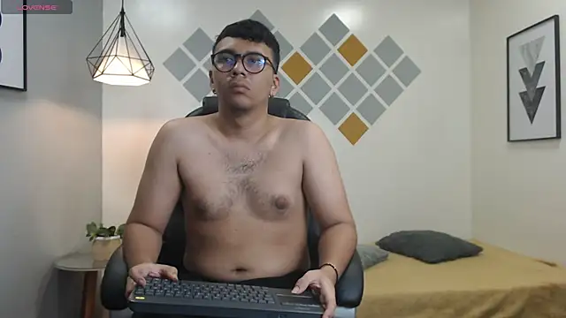 Snapshot of titanxero chatting on 25, 9, 2025 titanxero online show from 25, 9, 2025