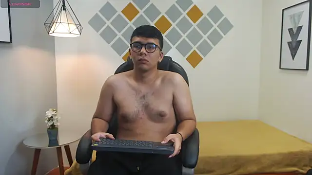 Snapshot of titanxero chatting on 2, 10, 2025 titanxero online show from 2, 10, 2025