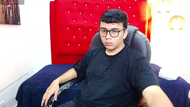 Snapshot of titanxero chatting on 28, 10, 2025 titanxero online show from 28, 10, 2025