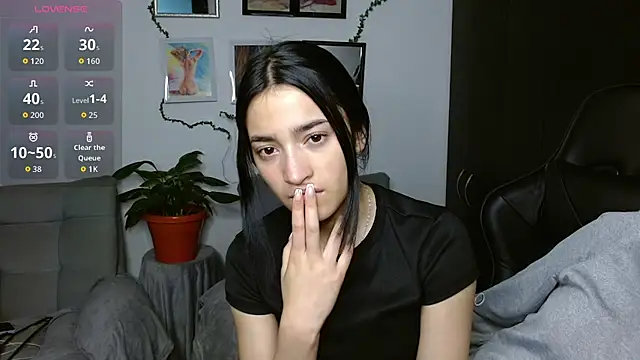 Snapshot of pr3tty_nathaa chatting on 10, 9, 2025 pr3tty nathaa online show from 10, 9, 2025