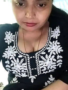 Hot-Pooja25 online show from 6, 2, 2026