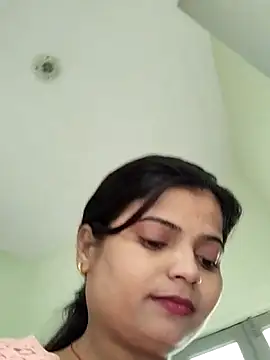 Snapshot of Hot-Pooja25 chatting on 8, 4, 2026 Hot-Pooja25 online show from 8, 4, 2026