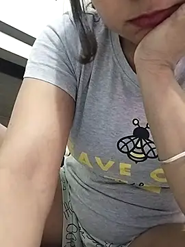 Snapshot of Hot-Pooja25 chatting on 9, 4, 2026 Hot-Pooja25 online show from 9, 4, 2026