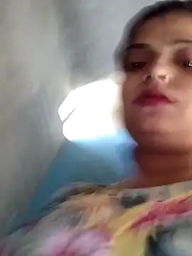 Snapshot of Hot-Pooja25 chatting on 23, 4, 2026 Hot-Pooja25 online show from 23, 4, 2026