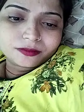 Snapshot of Hot-Pooja25 chatting on 7, 5, 2026 Hot-Pooja25 online show from 7, 5, 2026
