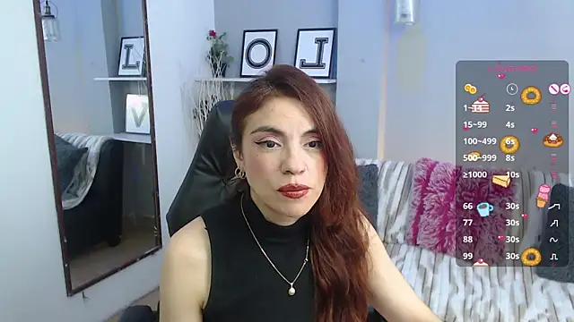 Snapshot of KendallWood_ chatting on 5, 3, 2026 KendallWood online show from 5, 3, 2026