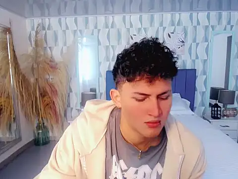 Axel savage online show from 11, 10, 2025