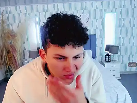 Axel savage online show from 26, 10, 2025