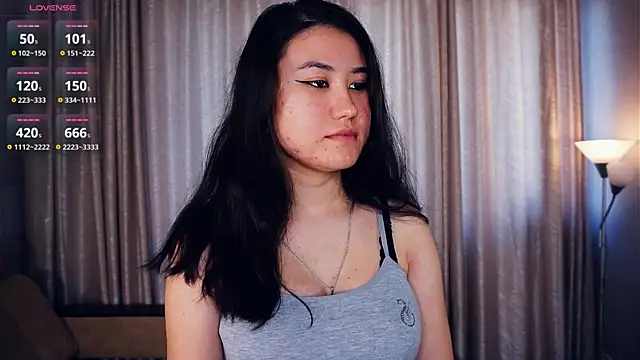 DebrahJungels online show from 17, 9, 2025