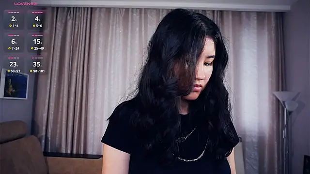 DebrahJungels online show from 24, 9, 2025