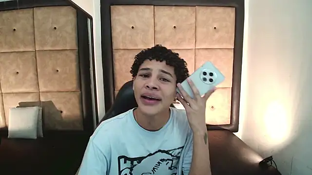 BrindyMichell online show from 17, 10, 2025