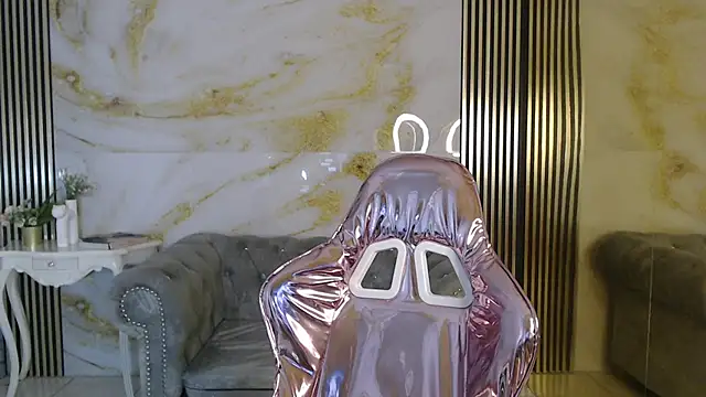 Snapshot of catalina5_s chatting on 5, 2, 2026 catalina5 s online show from 5, 2, 2026