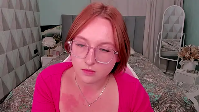 Olivia Latvia online show from 10, 9, 2025