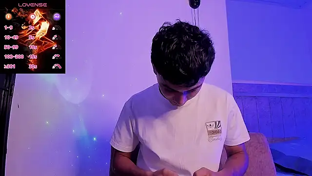 Snapshot of Austin_Cardieff_ chatting on 15, 9, 2025 Austin Cardieff  online show from 15, 9, 2025