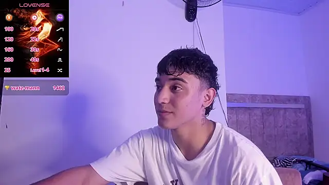 Snapshot of Austin_Cardieff_ chatting on 3, 10, 2025 Austin Cardieff  online show from 3, 10, 2025