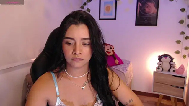 MarilynWhite  online show from 1, 10, 2025