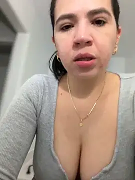 Snapshot of Gringo_XXX_Latina chatting on 8, 4, 2026 Gringo XXX Latina online show from 8, 4, 2026
