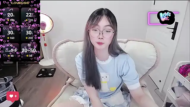 baby-yaya20 online show from 9, 2, 2026