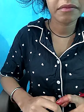 Snapshot of Cute_Aaisha chatting on 13, 9, 2025 Cute Aaisha online show from 13, 9, 2025