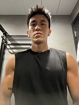 gooodboiii online show from 23, 4, 2026