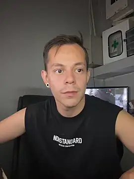 Snapshot of dimitryivanovv chatting on 14, 10, 2025 dimitryivanovv online show from 14, 10, 2025