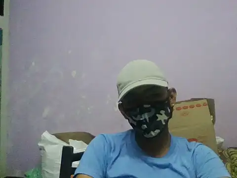 Snapshot of Manslust chatting on 12, 11, 2025 Manslust online show from 12, 11, 2025