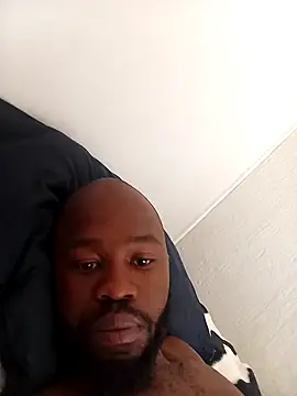 Snapshot of Egooner chatting on 14, 9, 2025 Egooner online show from 14, 9, 2025