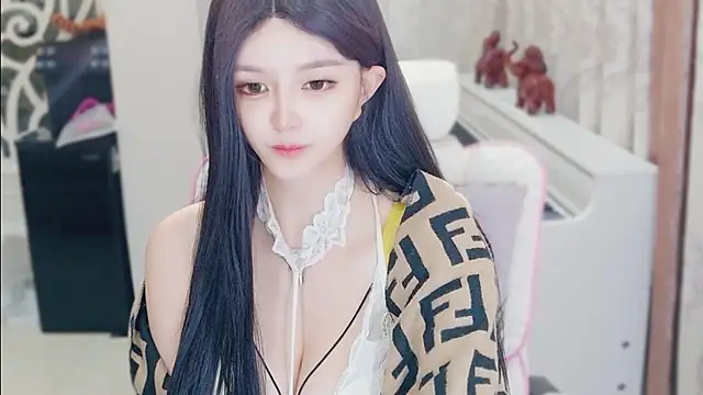 Snapshot of Aurora-77 chatting on 22, 10, 2025 Aurora-77 online show from 22, 10, 2025