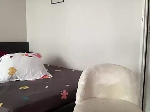 Snapshot of lannaah_ chatting on 27, 9, 2025 lannaah online show from 27, 9, 2025