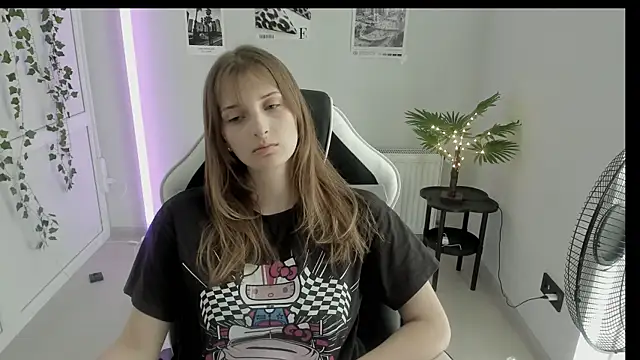 Snapshot of NeyliDream chatting on 25, 6, 2026 NeyliDream online show from 25, 6, 2026