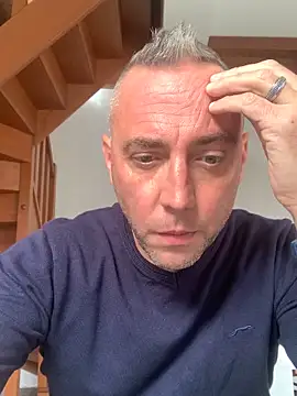 Snapshot of Marronglace1 chatting on 1, 10, 2025 Marronglace1 online show from 1, 10, 2025