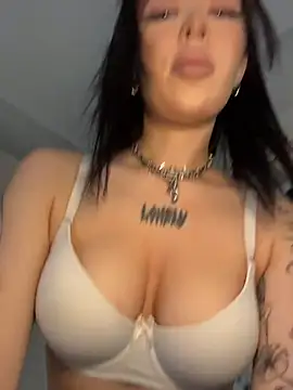 MaryMe   online show from 16, 4, 2026