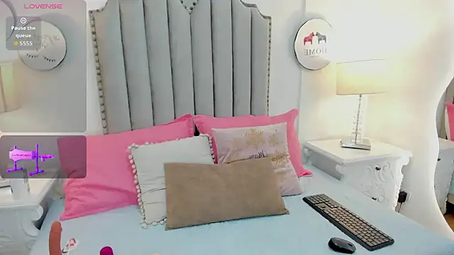 CherryVelvet19 online show from 24, 10, 2025