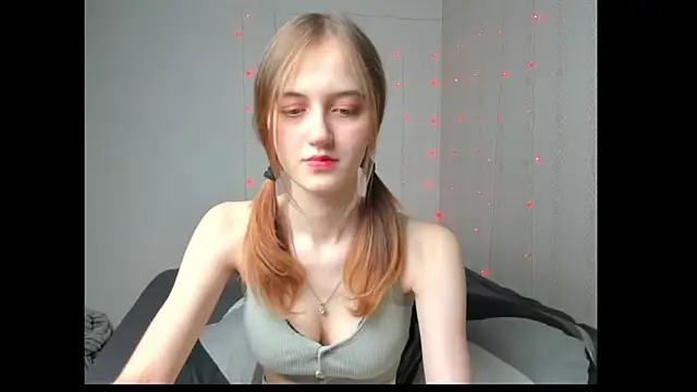 dreamy pollyyy online show from 30, 3, 2026