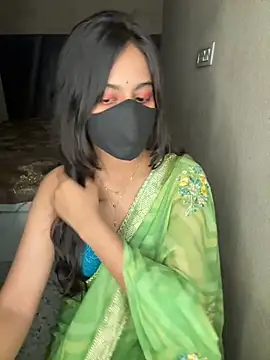 Snapshot of Tanya-mittal chatting on 7, 10, 2025 Tanya-mittal online show from 7, 10, 2025