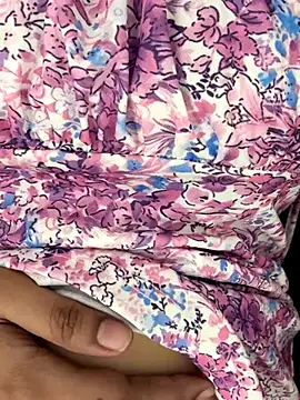 Snapshot of Tanya-mittal chatting on 14, 10, 2025 Tanya-mittal online show from 14, 10, 2025