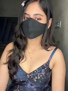 Snapshot of Tanya-mittal chatting on 24, 10, 2025 Tanya-mittal online show from 24, 10, 2025