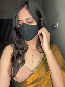 Snapshot of Tanya-mittal chatting on 28, 10, 2025 Tanya-mittal online show from 28, 10, 2025